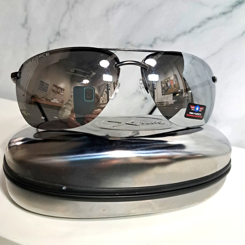 NEW Aviator-style sunglasses/shades + hardshell case, summer beach, mirror lens